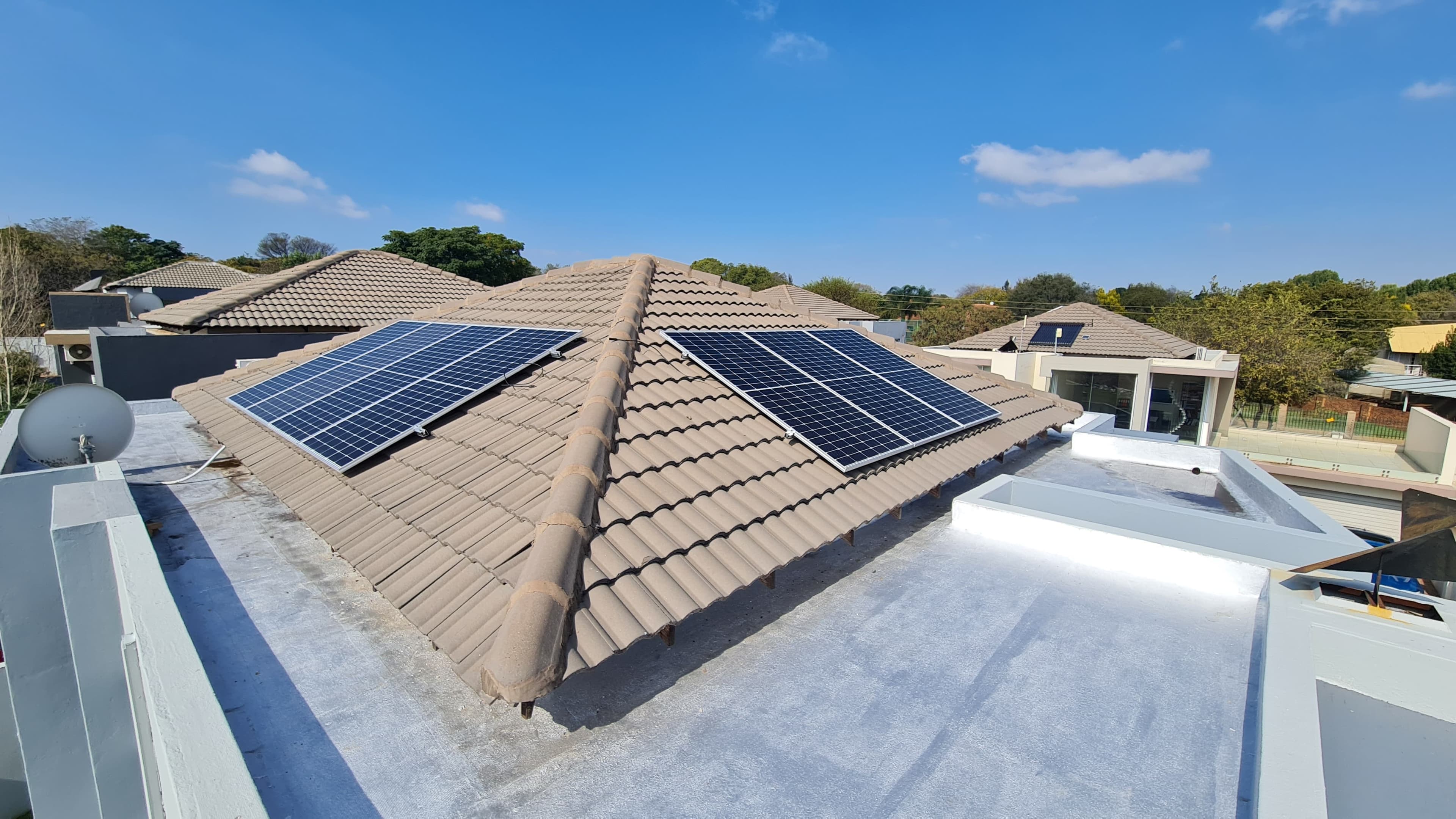 Contact electricians in Centurion and Laudium